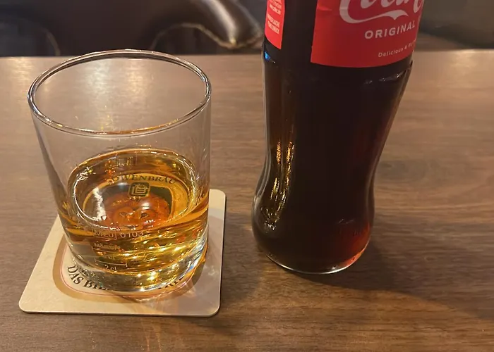 Couette-café Chambre Avec 2 Lits